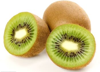 BUAH kiwi mempunyai nutrisi tinggi dan baik untuk kesihatan. - AGENSI 