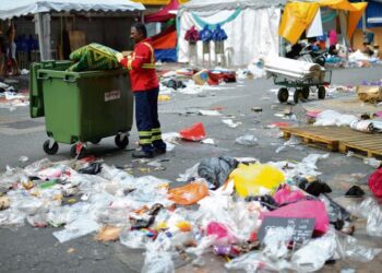 SETIAP tahun bazar Ramadan yang menjadi pilihan lubuk selera aktif  memproduksikan sampah ataupun sisa makanan yang melampau-lampau.