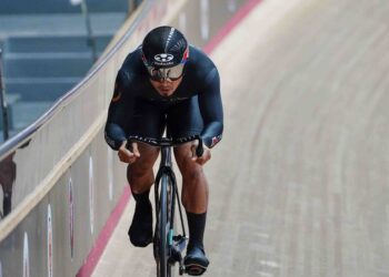 AZIZULHASNI Awang perlu menunggu  status kelayakan berbasikal trek secara rasmi selepas kempen kelayakan ke Olimpik Paris 2024 berakhir pada 15 April ini. - UTUSAN/AMIR KHALID