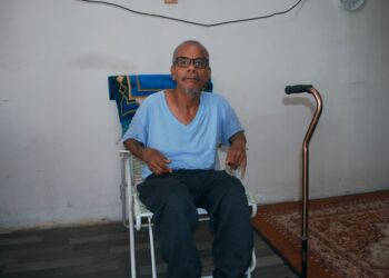 ROSS Ariffin ketika ditemui di Rumah Warga Emas Taman Bukit Larang Indah, Telok Mas, Melaka. - UTUSAN/AMRAN MULUP