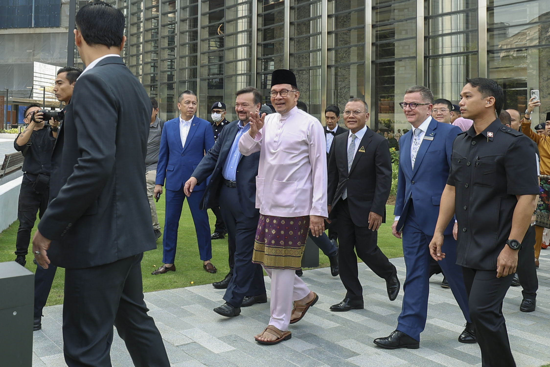 Ringgit: Keadaan tidak sama seperti krisis ekonomi 1998 – PM