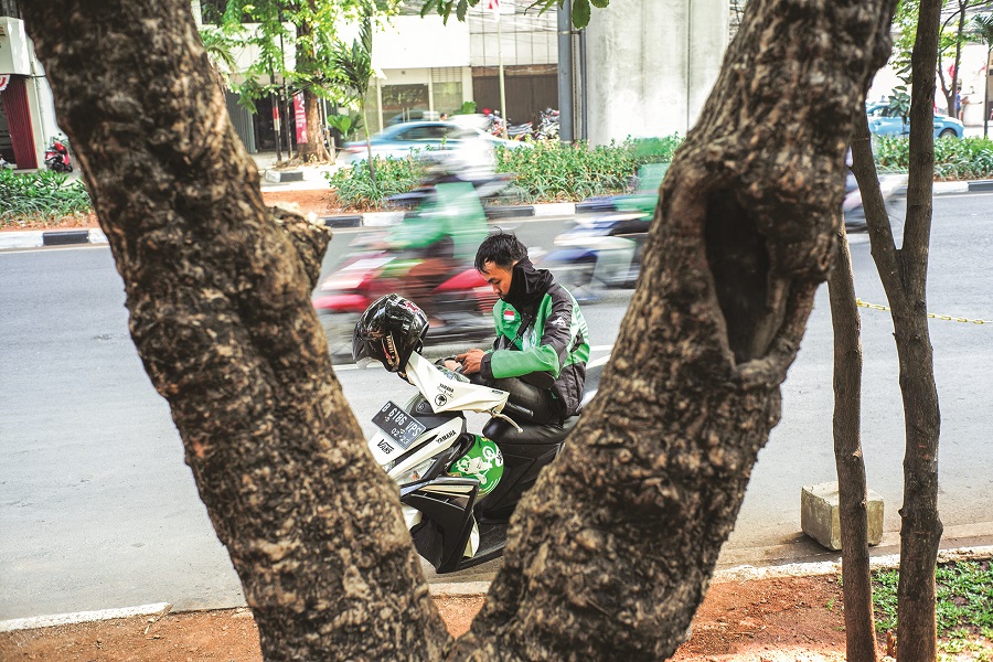 Boleh fikirkan semula idea wujud ‘Ojek’ teksi motosikal