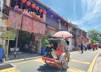 APA-APA  jua tempat yang mahu diangkat dalam konteks sejarah dan budaya sejagat, hendaklah  ia memiliki nilai sejarah dan budaya luar biasa untuk dikongsi dengan seluruh dunia.