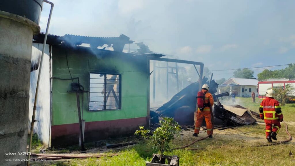 Pasangan suami isteri rugi RM20,000 rumah sewa terbakar