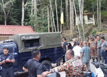 LOKASI kejadian dua beradik dihempap pokok dengan salah seorang daripada mereka maut di sebuah pusat rekreasi di Batu Kikir, Jempol tengah hari tadi.-GAMBAR/MEDIA SOSIAL.