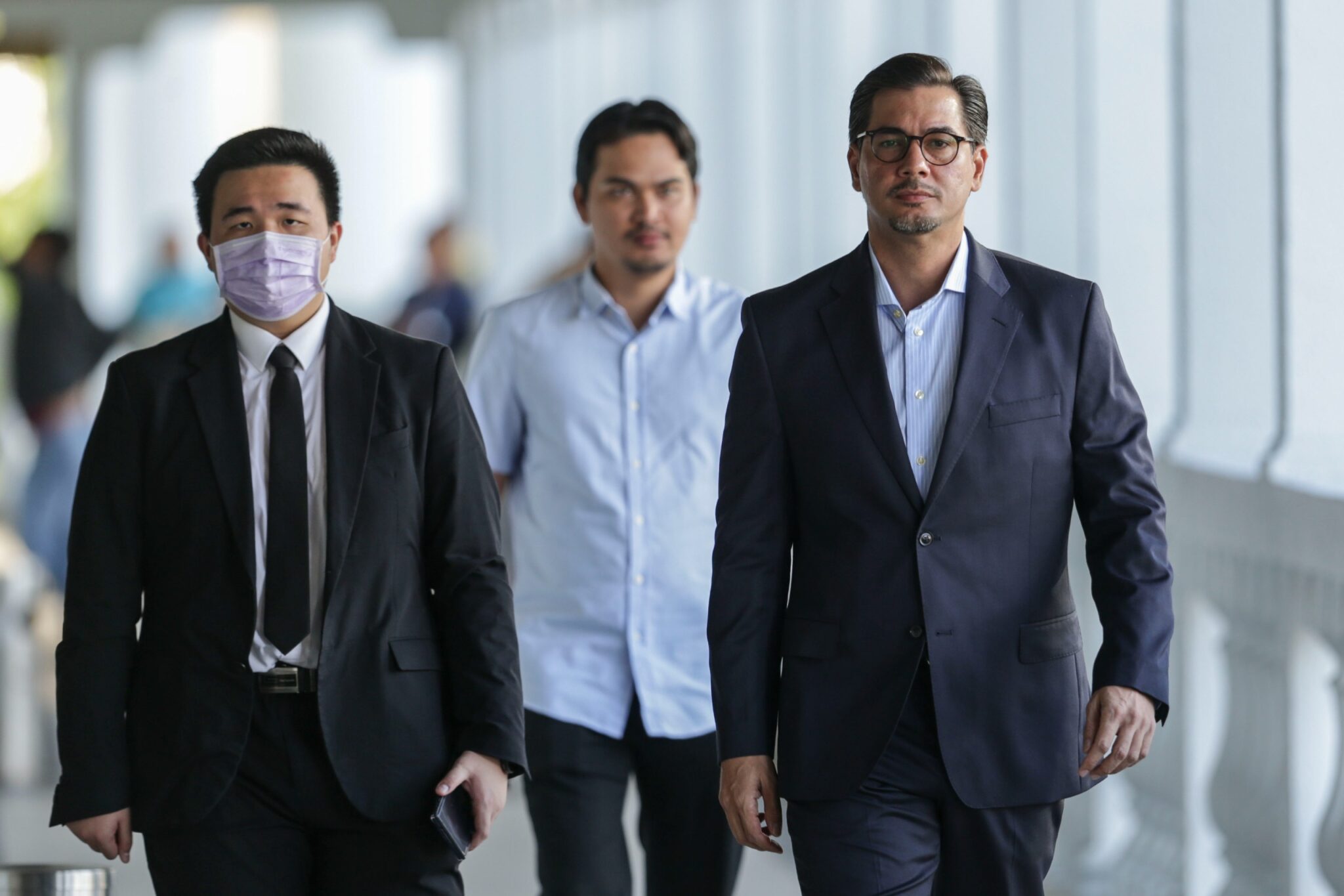 47 saksi beri keterangan kes rasuah, AMLA Adam Radlan - Utusan Malaysia