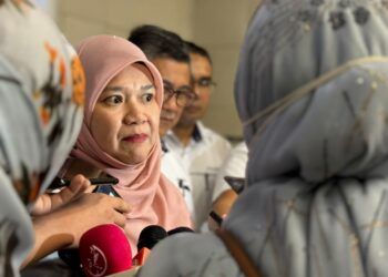 Fadhlina ketika ditemui pemberita di Kampus Kejuruteraan USM di Nibong Tebal, hari ini. Foto oleh SITI NUR MAS ERAH AMRAN/UTUSAN