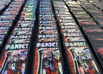 DADAH-dadah dihancurkan menjadi serbuk sebelum dimasukkan ke dalam pek gula-gula ‘Ironman’ dan ‘Superman’ sebelum dijual dengan harga RM250.