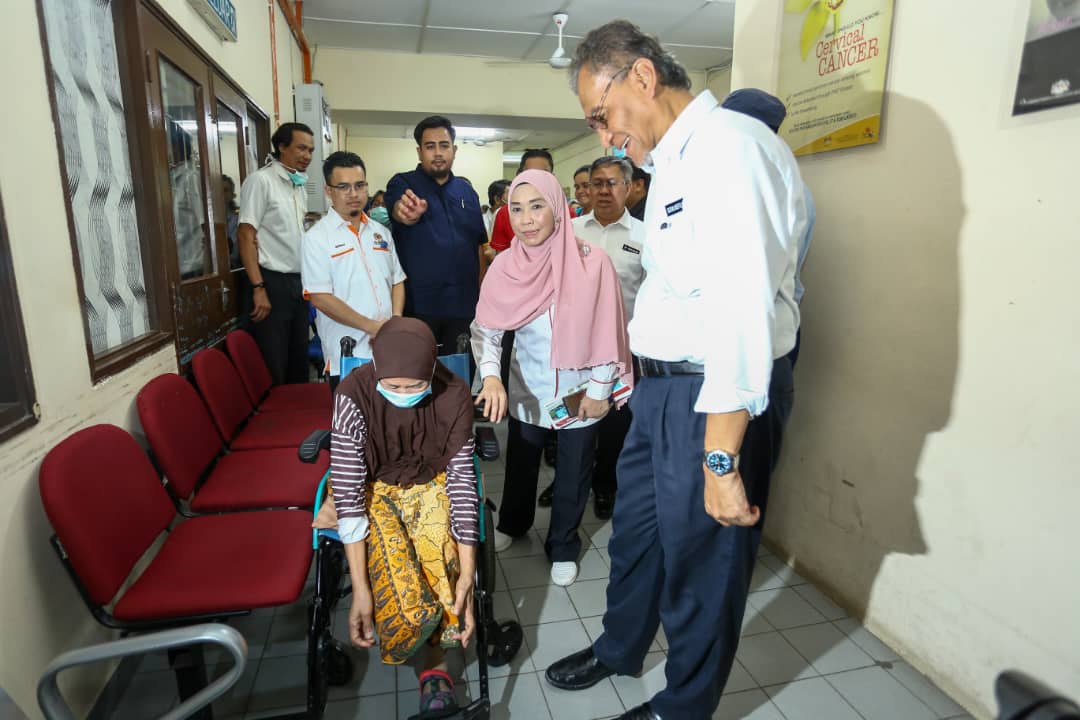 Klinik Kesihatan Manjoi perlu disiapkan ikut jadual Utusan Malaysia