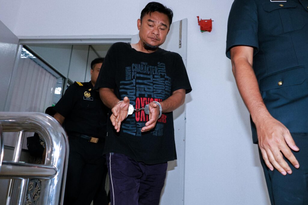 Lelaki Thailand didakwa seludup RON95