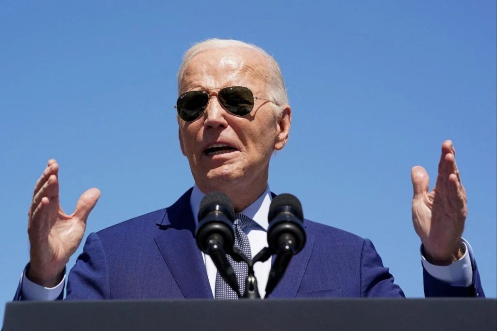 Biden lulus bajet AS$1.2 trilion elak kerajaan ditutup