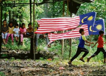 SEMUA pihak perlu memahami tentang kontrak sosial dan  Perlembagaan Persekutuan dengan teliti, mendalam dan sorotan yang bersifat filosof demi kestabilan negara.