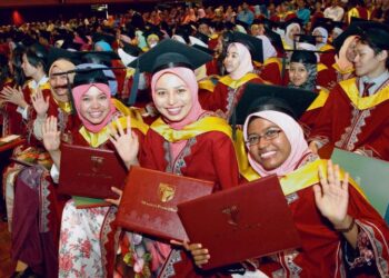 PINDAAN terbaharu Akta Universiti dan Kolej Universiti (AUKU) 1971 mampu membangunkan karakter mahasiswa atau bakal graduan yang lebih bertanggungjawab dan berdaya tahan.