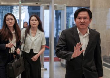 Paul Yong Choo Kiong ketika hadir di Mahkamah Rayuan bagi mengurangkan sabitan hukuman penjara 13 tahun atas kesalahan merogol pembantu rumahnya lima tahun lalu di Mahkamah Rayuan, Putrajaya hari ini. - UTUSAN/FAISOL MUSTAFFA