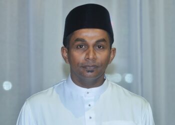 MOHAMAD Hanifah Abu Baker kini dilantik sebagai Ketua Pembangkang DUN Negeri Sembilan.-UTUSAN/MOHD. SHAHJEHAN MAAMIN.