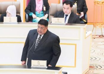 AB. RAUF Yusoh berucap pada Sidang DUN Melaka di Seri Negeri, Ayer Keroh, Melaka.