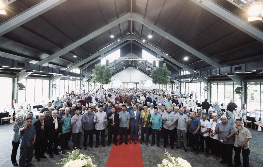 Solar jimatkan RM65 juta bil elektrik 300 masjid