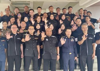 PROGRAM Pencegahan Jenayah Rasuah Rentas Sempadan yang disertai SPRM Kedah dan NACC Songkhla bersama agensi penguatkuasaan di Bukit Kayu Hitam.