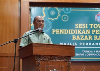 ABD. RAZAK AB. KHALID