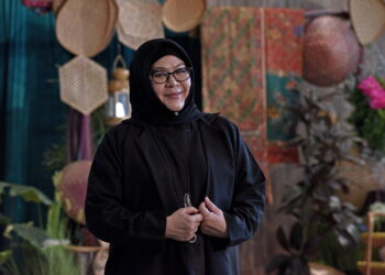 PETALING JAYA 7 MAC 2024 - Erma Fatima pada Sesi Tayangan Barisan Drama ‘RaRa Macam Dulu-Dulu’ yang diadakan di GlamHall Damansara. / M Firdaus M Johari