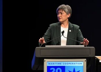 PENNY Wong bercakap semasa Forum Kerjasama Maritim Sidang Kemuncak Khas ASEAN-Australia, di Melbourne, Australia, hari ini. -REUTERS