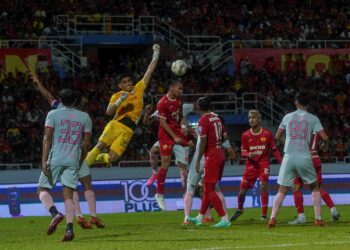SELANGOR FC telah menyenarai pendek empat nama ketua jurulatih termasuk tiga daripadanya calon import. - UTUSAN/FARIZ RUSADIO