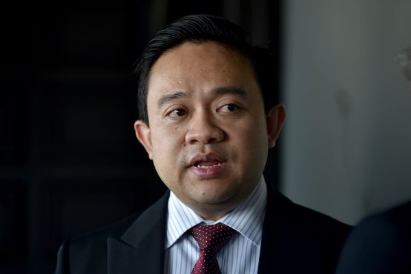 Wan Saiful sedia disiasat jika SPRM jawab persoalan imuniti ahli Parlimen