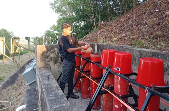 Bedilan bunga api tanda waktu berbuka puasa
