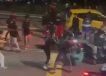 VIDEO tular pergaduhan sekumpulan penunggang motosikal di Bukit Ampang.
