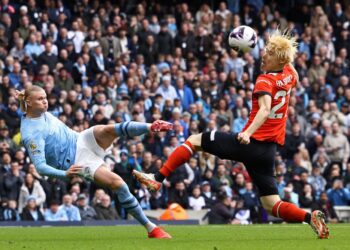ERLING Haaland meledak gol ketika membantu Manchester City membelasah Luton Town 5-1 dalam aksi Liga Perdana Inggeris, semalam.