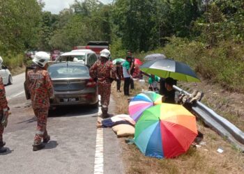 KEADAAN kenderaan terlibat kemalangan yang menyebabkan dua maut di Kilometer 46, Jalan Raya Timur-Barat, Gerik-Jeli dekat Gerik hari ini. - UTUSAN