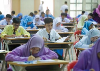 PELAJAR di Malaysia dilapor menghabiskan sebanyak 12.5 tahun di sekolah tetapi hasil pembelajarannya bersamaan 8.9 tahun sahaja.