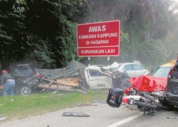 KEMALANGAN jalan raya boleh dikurangkan, malah dihapuskan dengan bersikap  sabar dalam pemanduan.