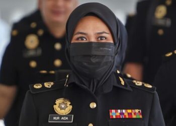 NUR Aida Arifin saksi pendakwaan ke-49 dalam kes dana 1MDB membabitkan Najib Razak di Mahkamah Tinggi Kuala Lumpur semalam.