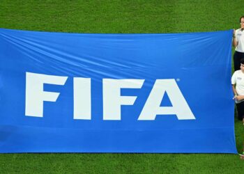 Enam kelab Liga Malaysia tersenarai antara pasukan yang menerima hukuman larangan pendaftaran pemain baharu dan sekatan perpindahan daripada Persekutuan Bola Sepak Antarabangsa (FIFA). - AFP