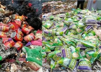 GAMBAR puluhan kampit beras dan barangan dapur lain termasuk sadin dalam tin dibuang di tapak pelupusan sampah di Kuala Krau, tular sehingga menerima kecaman banyak pihak.