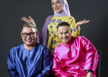 PETALING JAYA, 20 MAC 2024 - Sesi fotografi bersama tiga selebriti muallaf, Adam Corrie, Michael Ang, Angeline Tan di Studio Media Mulia Sdn. Bhd., Quattro West di sini, hari ini. Gambar; MUHAMAD IQBAL ROSLI/Pemberita; AL FAIZAL, ALIF, ATHIRAH