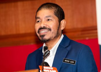 Datuk Seri Dr. Mohd. Uzir Mahidin