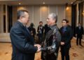 FADILLAH (kanan)  bertemu Liu Jianchao ketika menghadiri Forum Laluan Sutera dan Tamadun Asia 2024 baru-baru ini.