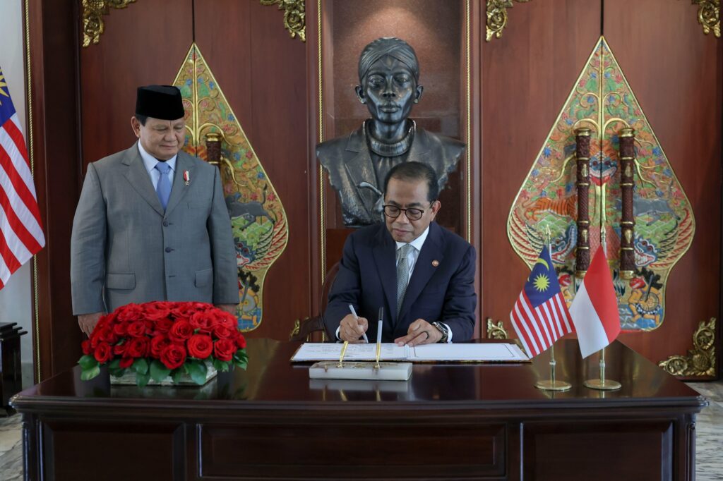 Malaysia, Indonesia terus perkukuh kerjasama pertahanan