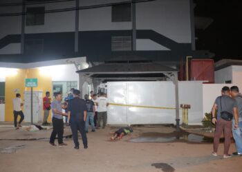 SEORANG lelaki Myanmar ditemukan meninggal dunia dengan kesan tikaman di hadapan asrama sebuah kilang di Taman Cendana, Sungai Petani.