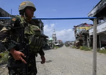 PULAU Mindanao adalah syurga bagi pelbagai kumpulan bersenjata daripada pemberontak komunis kepada pelampau agama. -AFP