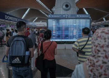 LAPANGAN terbang kita tidak seperti dahulu lagi, ada banyak yang perlu ditambahbaik. - UTUSAN/FAIZ ALIF ZUBIR