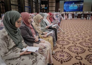 WANITA bekerja memerlukan sokongan penuh bagi meningkatkan kualiti hidupnya dan keluarga, seterusnya memperkuat ekonomi dan kestabilan negara.