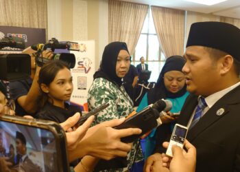 MOHAMAD FAZLI Mohamad Salleh ditemui selepas menghadiri Sidang DUN Johor di Kota Iskandar, Iskandar Puteri.