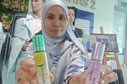 Pensyarah, pelajar kolej komuniti cipta minyak aroma terapi