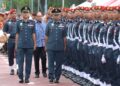 ANWAR Ibrahim memeriksa kawalan kehormatan Jabatan Bomba dan Penyelamat Malaysia sempena Sambutan Hari Anggota Bomba Sedunia 2024 di Tambun, semalam. – UTUSAN/ZULFACHRI ZULKIFLI