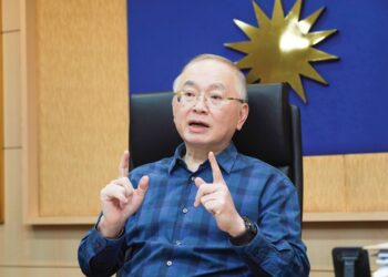 DATUK Seri Dr. Wee Ka Siong. - UTUSAN/SYAKIR RADIN