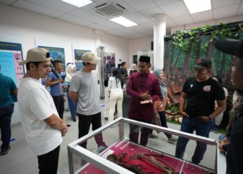 PENGUNJUNG berpeluang melihat dan mengetahui sejarah negeri Perak menerusi penganjuran PAC 2024