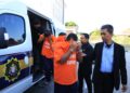 KESEMUA tertuduh yang memakai baju lokap berwarna oren dibawa untuk prosiding mendapatkan tahanan reman di Mahkamah Sesyen Kota Bharu, Kelantan hari ini-UTUSAN/KAMARUL BISMI KAMARUZAMAN